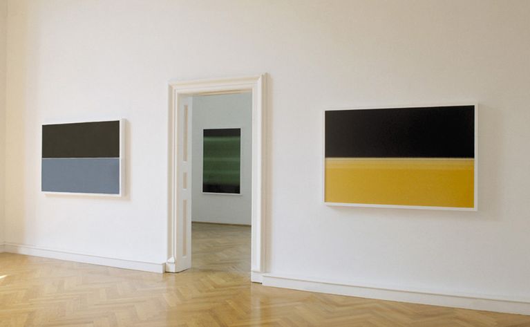 03b_artificial-horizon_2001