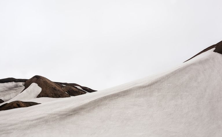 Laugavegurin_mountain_ridge_2